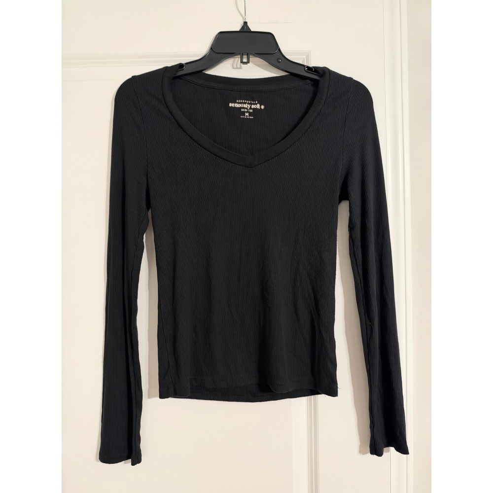 Aeropostale Baby Tee Women Medium Black Excellent Ribbed V-Neck Long Sleeve 1310